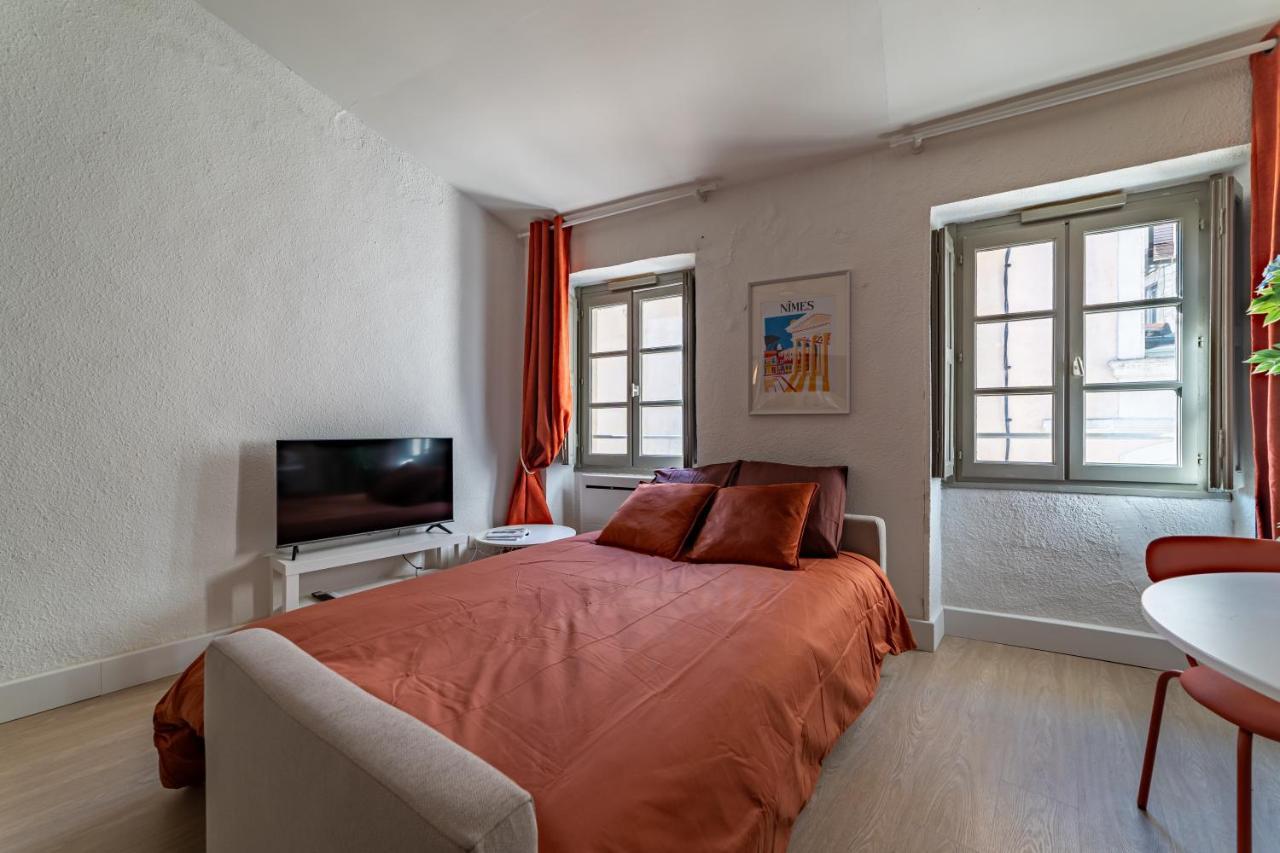 Au Coeur De L'Effervescence Terracotta - Une Nuit A Nîmes Zewnętrze zdjęcie